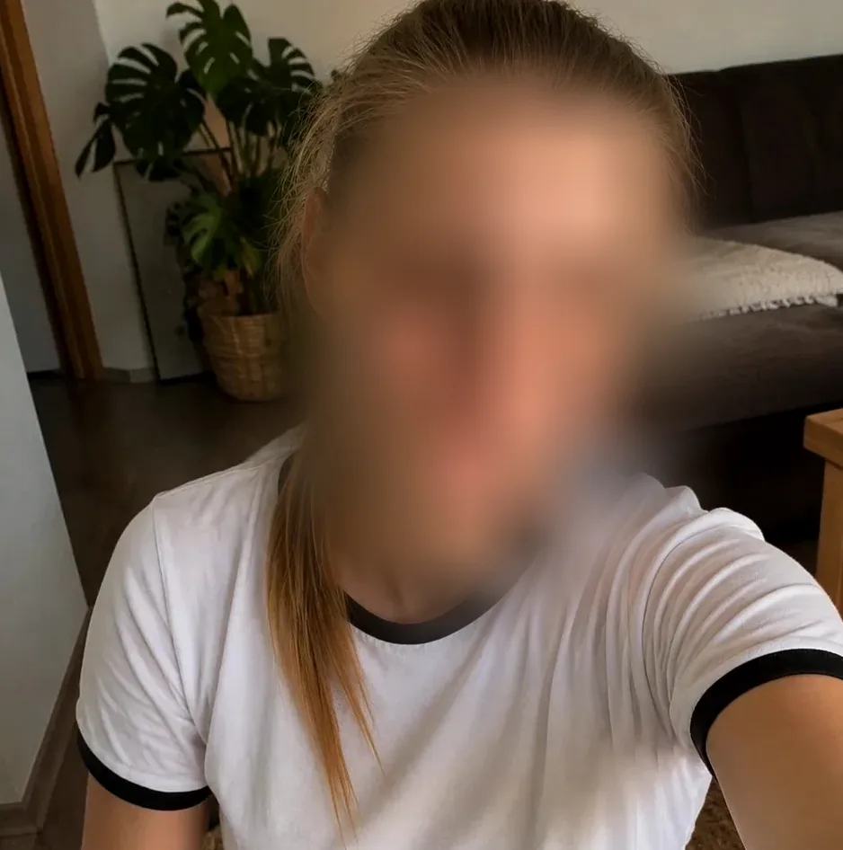 Erin, 21