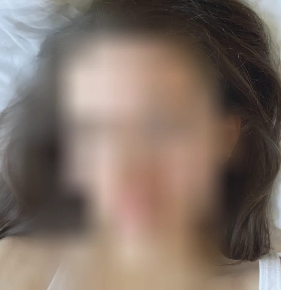 Michelle, 24